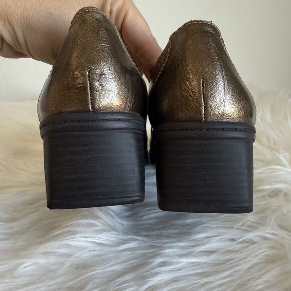 Naturalizer Size 6 Benatar Bronze Metallic Block Heel Loafers Fall Old Money - Picture 3 of 10